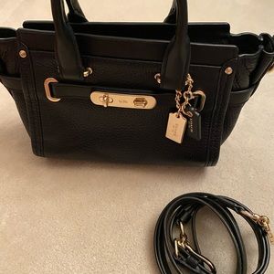 coach mini swagger crossbody